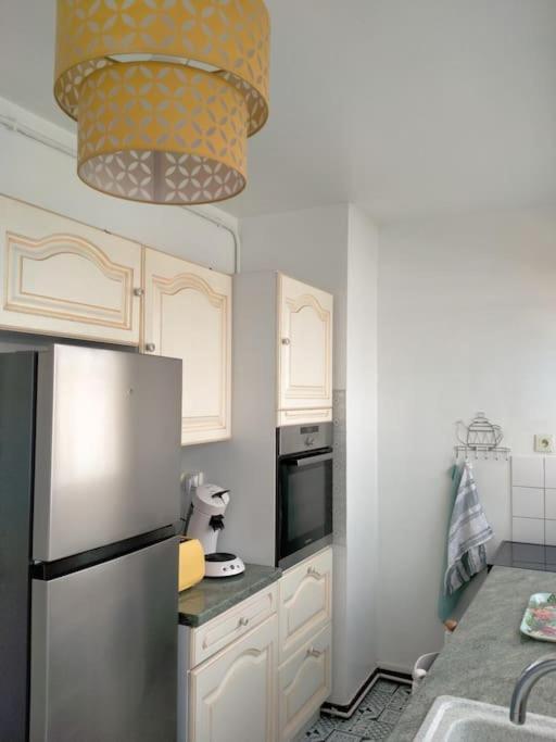Appartement T3 Plein Centre Saint-Raphaël エクステリア 写真