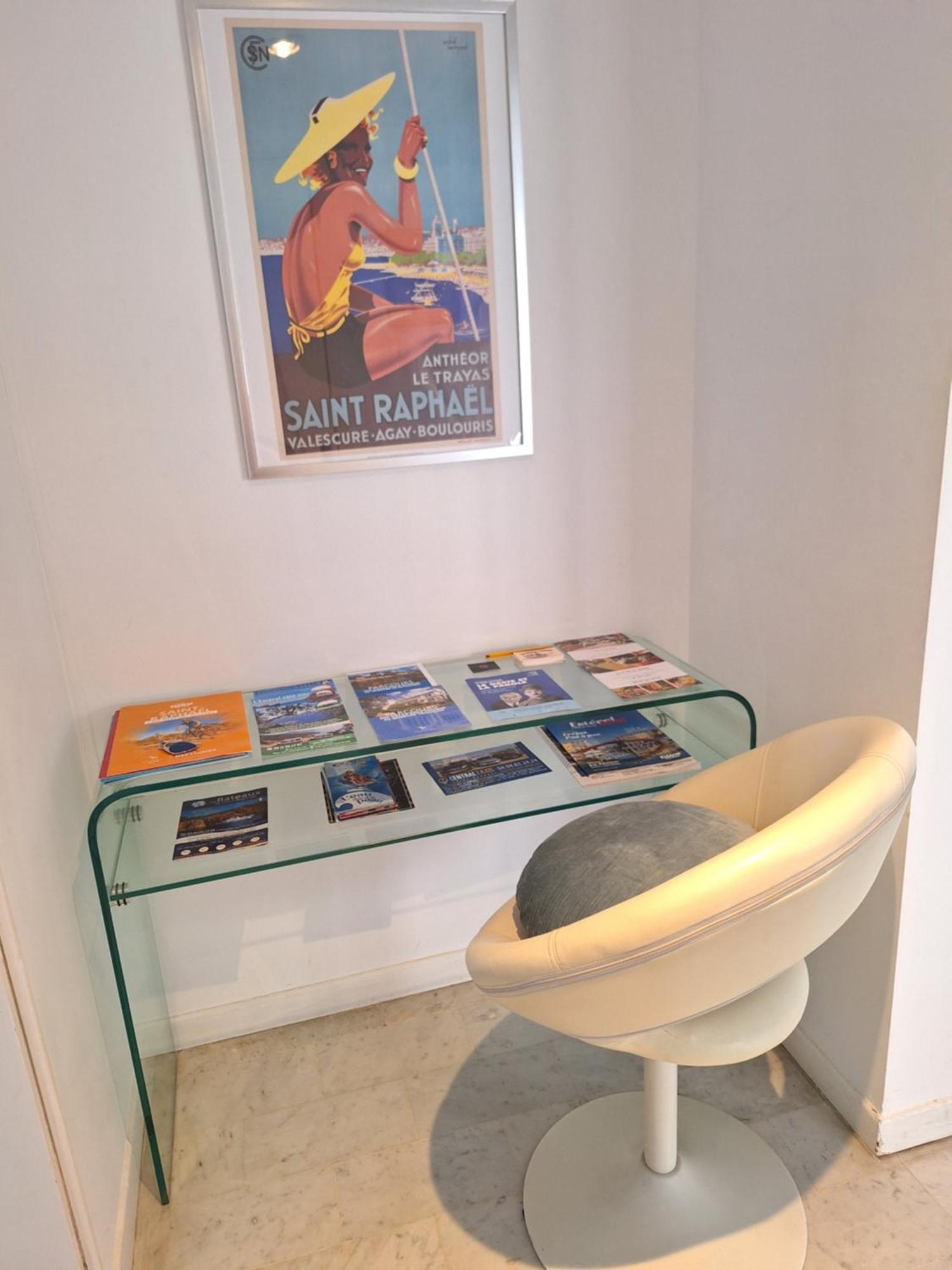 Appartement T3 Plein Centre Saint-Raphaël エクステリア 写真